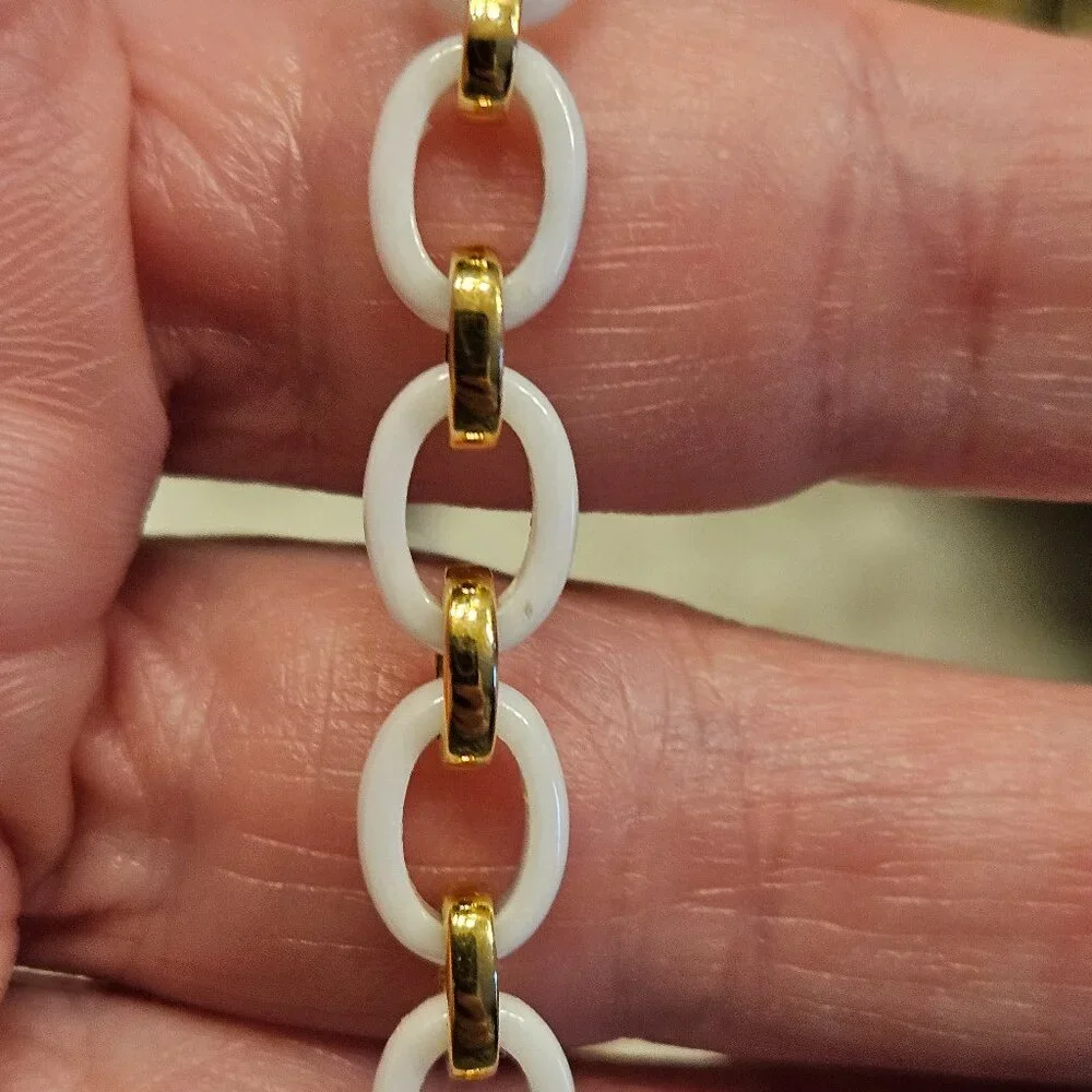 RARE MONICA RICH KOSANN AUDREY WHITE CERAMIC 18K GOLD 18